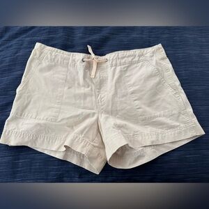 GAP Women's Tan Khaki Shorts 14